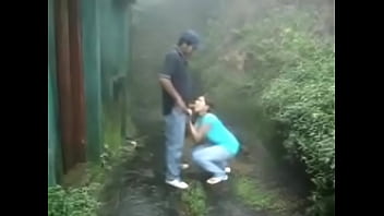 Preview 2 of Teenwoboydy Stretch - homemade outdoor sex.