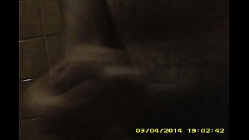 Preview 3 of Gai Amateur Xxx - punheta no banheiro do trabalho