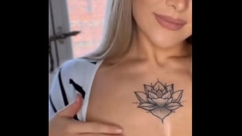 Preview 4 of Lobnan Blonda Xnxx Hd - Mostrando as tetas 3