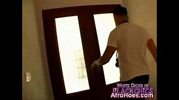 Preview 1 of Porn Uach - Ebony Chick Penetrated And Enjoying