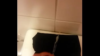Preview 4 of Sunnylione In Red Saree Hot Xxx - Gozadinha na meia preta