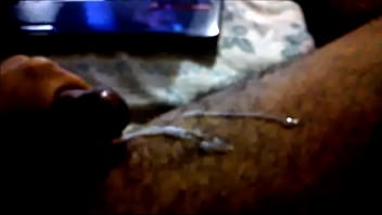 Preview 3 of Mia Bhalifa - Yo masturbandome y dando leche.