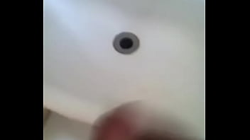 Preview 3 of Lolis Incest Porno - Venida en el lavamanos