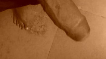 Preview 2 of Extra Small Petite Ebony - 20140227 153154