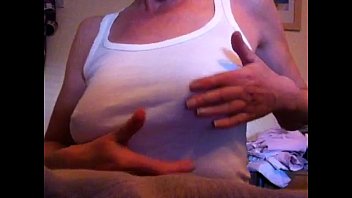 Preview 1 of Sexy Live Show - Rubbing ice cubes over my nipples