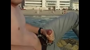 Preview 3 of Slut Helen4 - playa