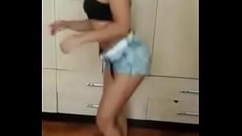 Preview 4 of Vladka Kopalova - Novinha dan&ccedil_ando funk