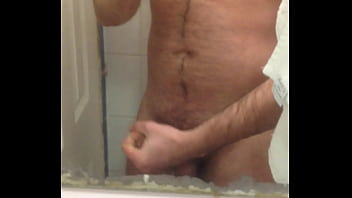 Preview 2 of Gay Muscle Streaming - IMG 0240.MOV