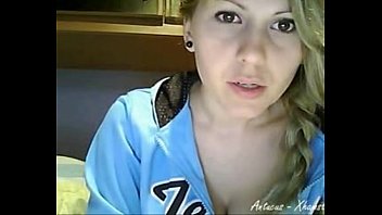 Preview 1 of Trade Muff - Busty Blonde and Petite Teen Masturbating Cam