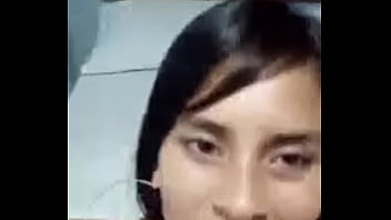 Preview 2 of 50videi Porno Free - La contacto por tinder en el primer d&iacute_a y le rompo el culo