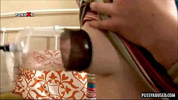 Preview 1 of Rapering Sex - Redhead gets her pussy pumped and sucks on a cock