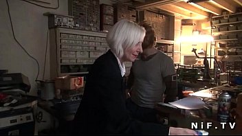 Preview 2 of 15yers Hot Gril - Horny amateur french mature gets hard fucked