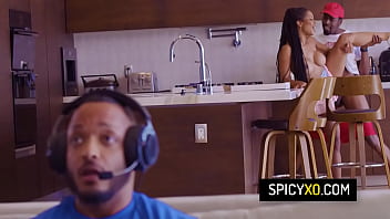 Preview 4 of Cum In Moms Tanga - Sneaky black girlfriend Kira Noir cheats her bf with the pizza delivery guy
