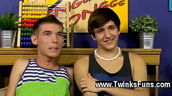 Preview 1 of Lemonade Cartoon Mom And Son - Gay video Colby is fresh to the business but his super hot lil&#039_ slot