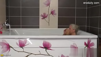 Preview 1 of Fak Me - 18 yo amateur orgasm