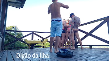 Preview 2 of Big Puke - Suruba ao na sacada &eacute_ gostosa demais