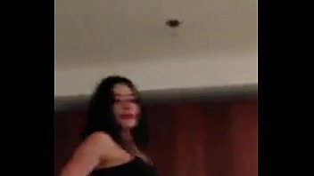 Preview 2 of Sunyleone Pron Vedio - Puta bailando rico