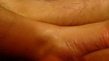 Preview 1 of Donne Levan Sex Com - Semen en mis pies gay cum on my feets