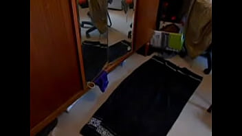 Preview 1 of Hindu Ma Or Bata - je me pisse dessus.AVI