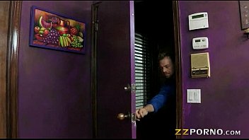 Preview 2 of Mom And Olo Children - Sexy milf Holly Brooks asshole ripped and cum facialed