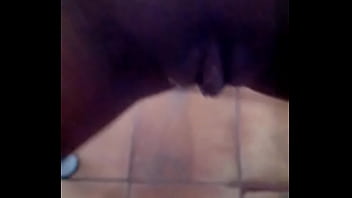 Preview 3 of Sara Diavola Pegging - preto no branco