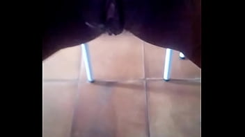 Preview 1 of Sara Diavola Pegging - preto no branco