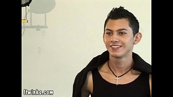Preview 1 of Amrika Xxx Hd Videos - Latin rookie model gets ass-fucked by his manager