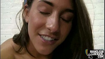 Preview 2 of Indo Hot Squirt - Handjob amateur slut