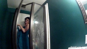 Preview 4 of Ibutua Vs Anak Muda - Romi Rain Showers