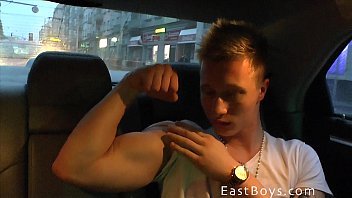 Preview 3 of Midchen 18 - Exclusive Muscle Worship