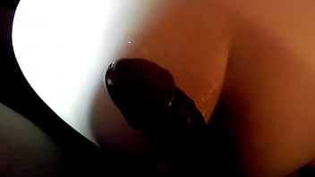 Preview 4 of Boobs Brazzes - cumming on her ass