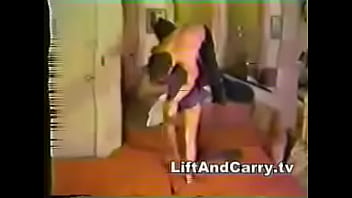 Preview 4 of Inglesh Xxx - lift and carry 001-2