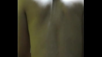 Preview 2 of Chinese Pussy Solo - leitinho na boca.AVI