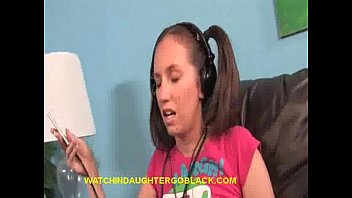 Preview 2 of Hogasmo Na Dp - &#039_s Therapy by Watching Interracial Blowjob