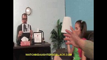 Preview 1 of Hogasmo Na Dp - &#039_s Therapy by Watching Interracial Blowjob