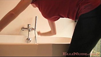 Preview 1 of Hentai Mirror - ELLI NaughtyView