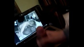 Preview 2 of Kompozhars Xxx - punheta vendo filme