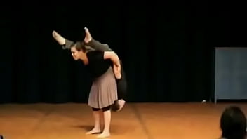 Preview 3 of Mother Daughter Shiplifring - Lift and carry human overhead press-4-2