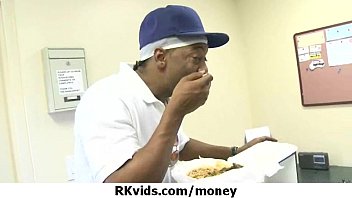 Preview 1 of Choi Vi Cho - Amateur Chick Takes Money For A Fuck 17