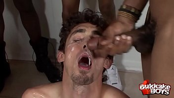 Preview 3 of Owxcsdyuj - BukkakeBoys - Keith Hunter