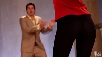 Preview 1 of Big Cork Deeped - Lexi&#039_s ass looks so good in leggings