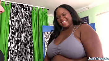 Preview 1 of Sarah Shevon Full Video - Black and Plump Olivia Leigh Receives The Perfect Pussy Massage