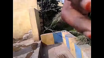 Preview 1 of Pornkanada - Indian men pissing madda