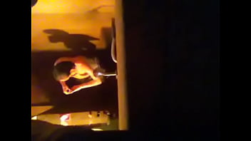 Preview 4 of Pissing And Black - Espiando a mi tia