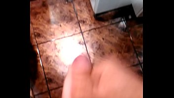 Preview 3 of Boy Girl Denger Xxx Videos - Paja en el ba&ntilde_o para relajarse