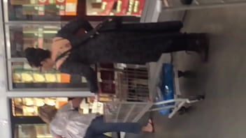 Preview 4 of Lady Wersling - trim.72AF05D5-5409-4644-BD1D-F4918F464F30.MOV