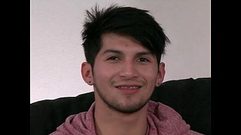 Preview 1 of Xxx 18 Japan Video - Str8 dude&#039_s 9.5&#039_&#039_ fucks Salvadorian boy.