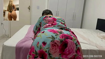 Preview 1 of Femdom Maidman - ciganinha de 18 anos fode com seu vestido longo .