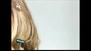 Preview 2 of Fratello E Sorella - &acirc_&ndash_&para_ Voditeljka Jovana Jankovic u sexy izdanjuu. HOT LEGS - YouTube &ndash_ Google Chrome