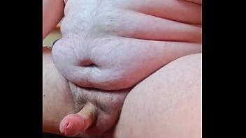 Preview 1 of Aus Wesel - Chubby Guy Unloading His Edged Cock